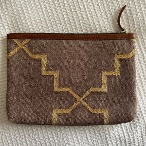 Roller Rabbit clutch